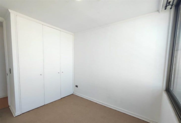 Ambplio Departamento Arriendo De 2 Dorm. En Santiago