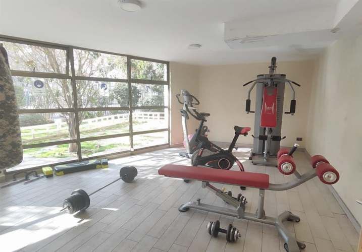 Ambplio Departamento Arriendo De 2 Dorm. En Santiago