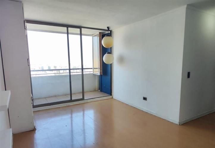 Ambplio Departamento Arriendo De 2 Dorm. En Santiago