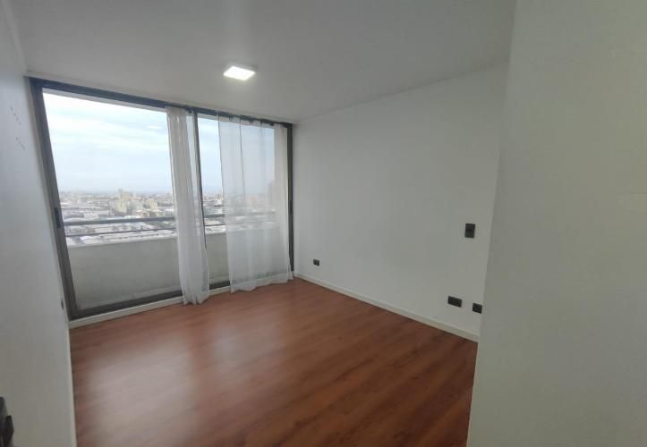 Ambplio Departamento Arriendo De 2 Dorm. En Santiago