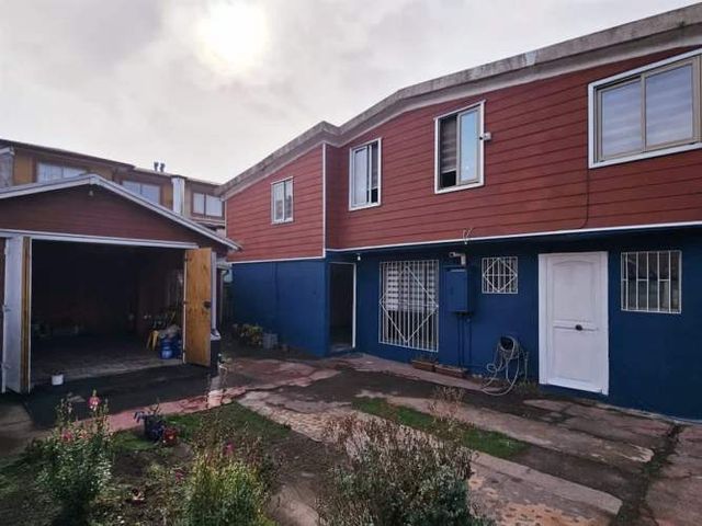 Se Vende Amplia Casa En Avenida Camilo Henríquez, Concepción