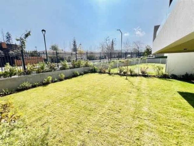 Casa Nueva En Arriendo De 5 Dorm. En Lo Barnechea