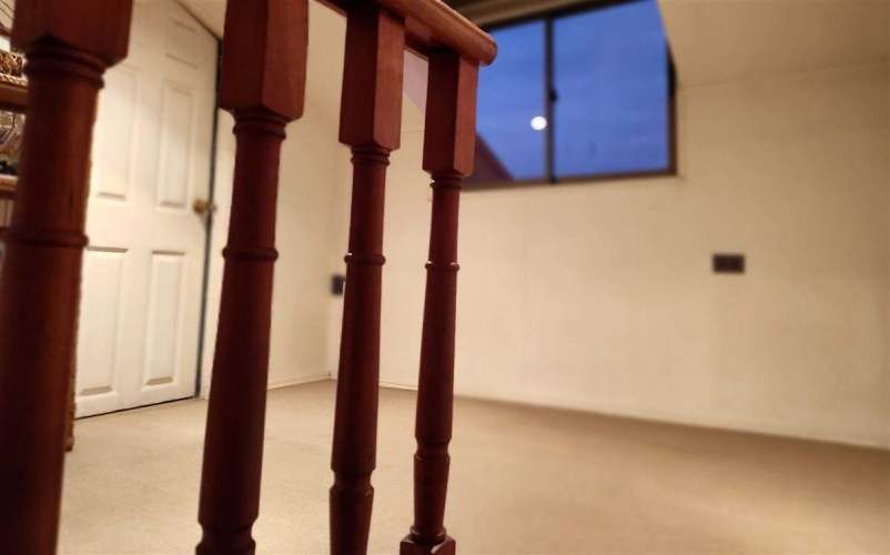 Amplia Casa De Dos Pisos En Arriendo De 5 Dorm. En Concón