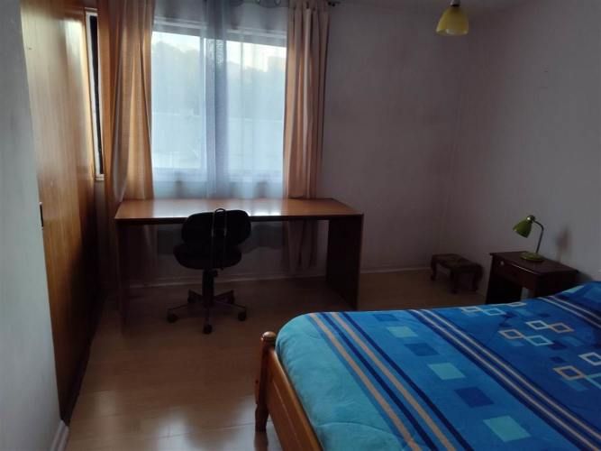 Amplia Casa De Dos Pisos En Arriendo De 5 Dorm. En Concón