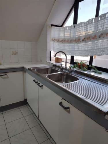 Amplia Casa De Dos Pisos En Arriendo De 5 Dorm. En Concón