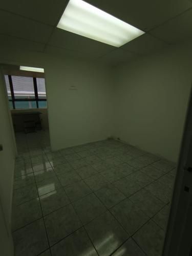 Oficina Con Ubicación Privilegiada En Viña Del Mar