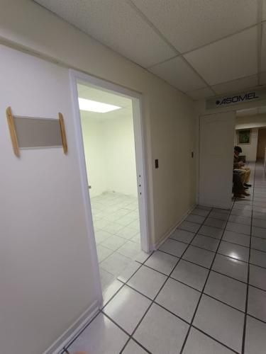 Oficina Con Ubicación Privilegiada En Viña Del Mar