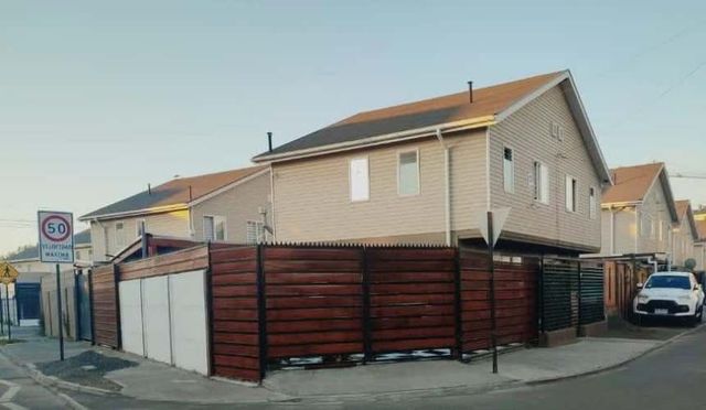 Venta De Amplia Casa De 3d Y 3b En Hualpén