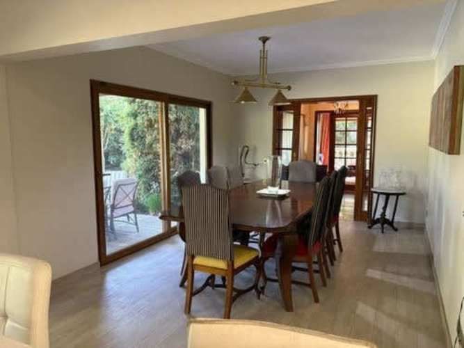 Casa En Venta De 5 Dorm. En Colina