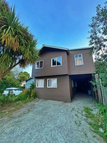 Casa Grande Hostal En Venta En Ancud Chiloe Funcionando
