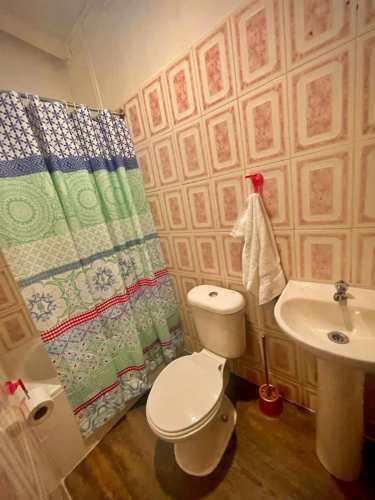 Casa Grande Hostal En Venta En Ancud Chiloe Funcionando