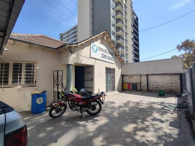 Casa En Venta 4 Dormitorios, Con Giro Comercial, Ñuñoa