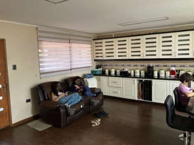 Casa En Venta De 4 Dorm. En Machalí