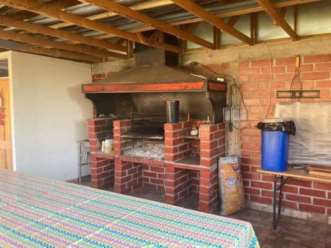 Casa En Venta De 4 Dorm. En Machalí