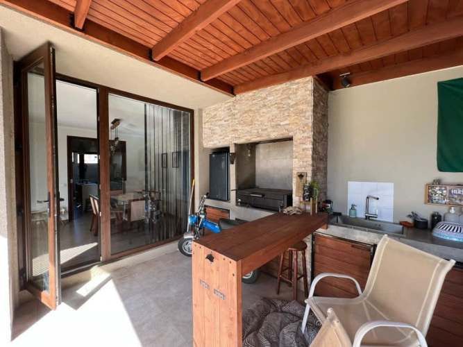 Estupenda Casa Condominio Lombarda, Jardin Del Este Chillan