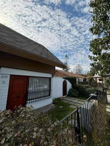 Casa En Venta De 4 Dorm. En Vitacura