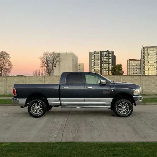 DODGE RAM 2500 LARAMIE 6.7 AT CUMMINS 4WD 2015