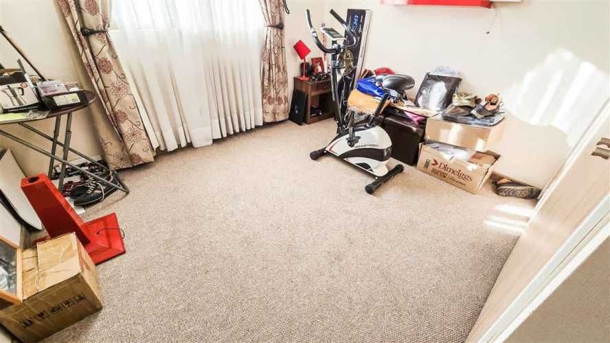 Casa Esquina Grande Con 3 Est. 3 Dor. + Estar En Condomi