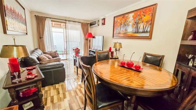 Casa Esquina Grande Con 3 Est. 3 Dor. &#43; Estar En Condomi