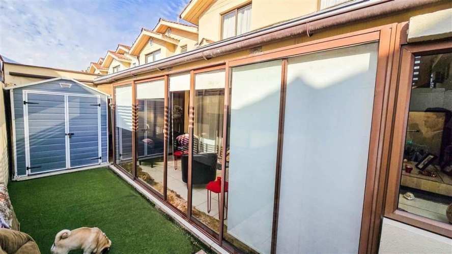 Casa Esquina Grande Con 3 Est. 3 Dor. + Estar En Condomi