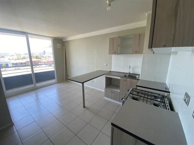 Departamento En Venta De 2 Dorm. Con Estacionamiento