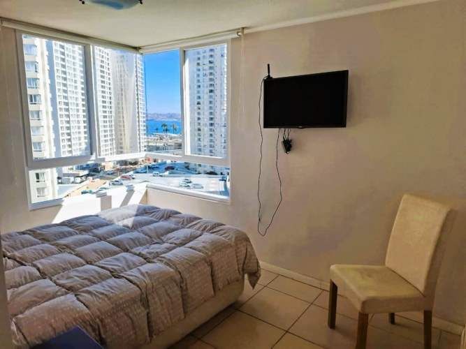 Departamento En Venta De 3 Dorm. En Coquimbo