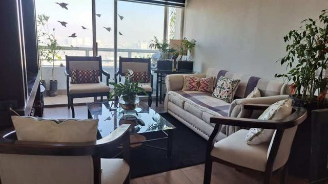 Departamento En Venta De 2 Dorm. En Macul