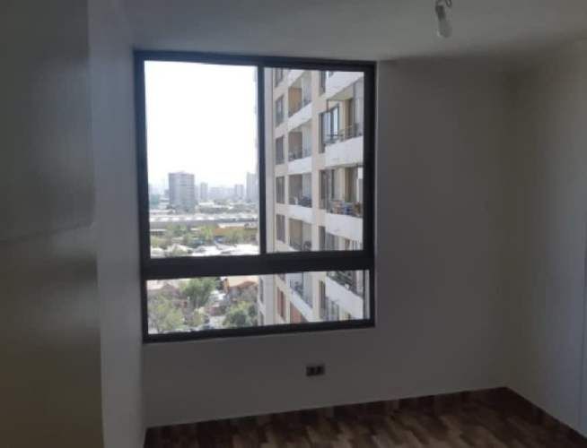 AMPLIO DEPARTAMENTO A PASOS GRAN AVENIDA