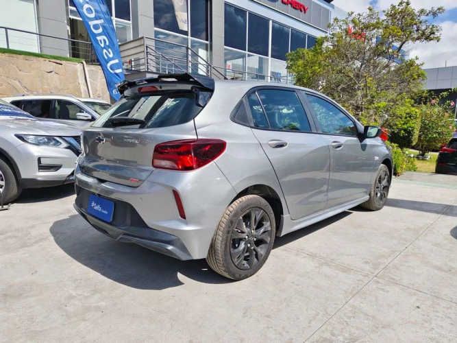 CHEVROLET ONIX 2024