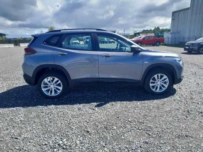 CHEVROLET TRACKER 2024