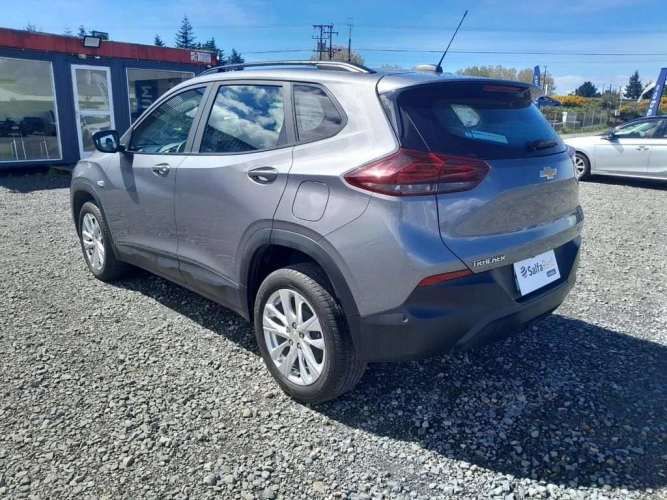 CHEVROLET TRACKER 2024