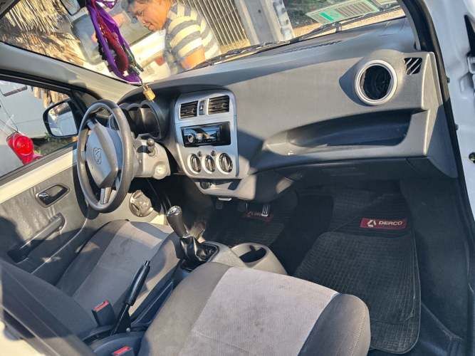 Se vende Changan MD201 2024 semi nuevo