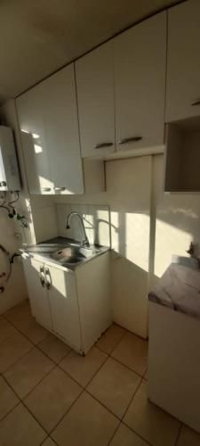 GRAN OPORTUNIDAD DE VENTA DEPTO EN FABULOSO ESTADO