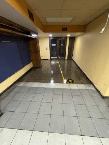 300M2 DE LOCAL A LA CALLE, RECEPCIÓN FINAL