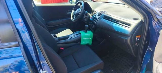 HONDA HRv 1.8 año  2017