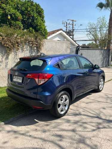 HONDA HRv 1.8 año  2017