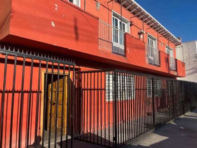 AMPLIA CASA DOS PISOS PLENO CENTRO  SAN BERNARDO