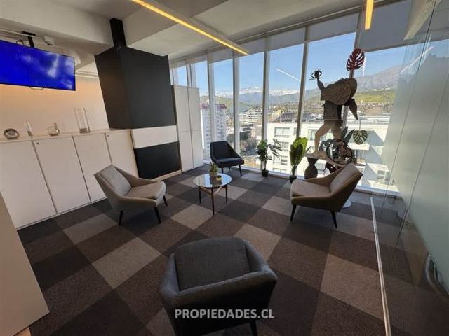 OFICINA Apoquindo / Valdepeñas