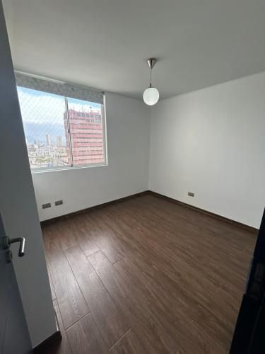 DEPARTAMENTO A POCOS METROS DEL PUERTO