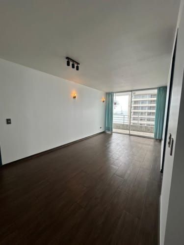 DEPARTAMENTO A POCOS METROS DEL PUERTO