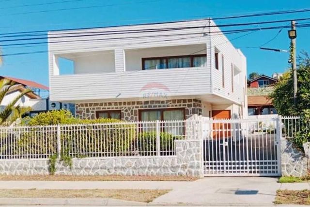 Moderna casona algarrobo, vista al mar!
