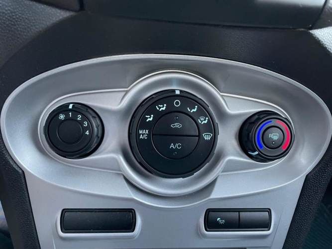 FORD FIESTA  HB 1.6 MT 2018