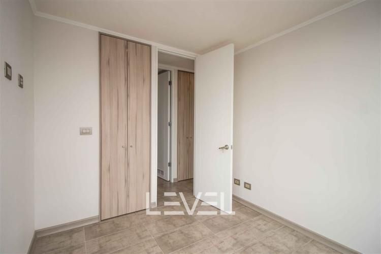 Depto Nueva Andres Bello 1826, Piso 9, Vista Poniente