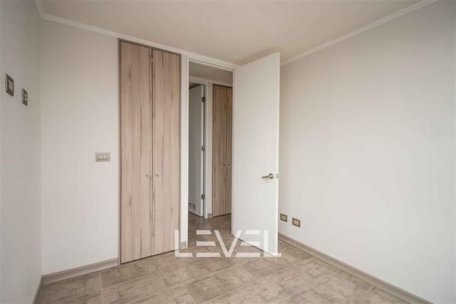 Depto Nueva Andres Bello 1826, Piso 9, Vista Poniente