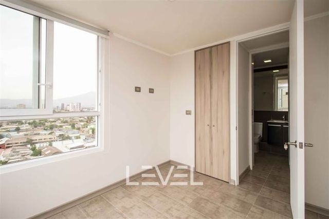 Depto Nueva Andres Bello 1826, Piso 9, Vista Poniente