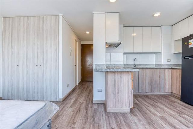 Depto Coronel Robles, Estudio, Piso 14, Vista Poniente