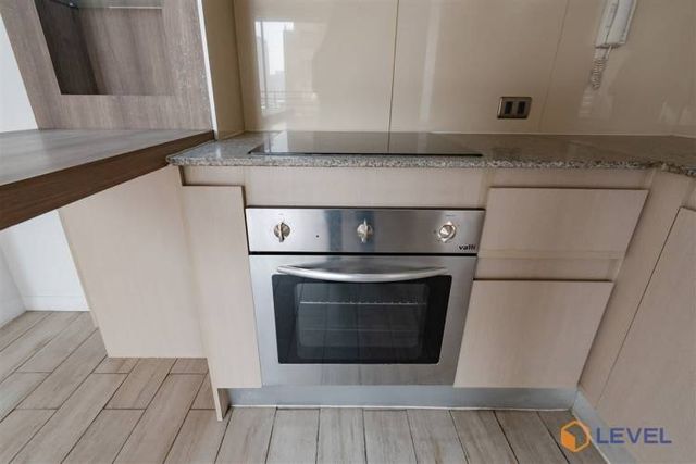 Depto San Ignacio 952, Piso 19, Vista Sur Oriente