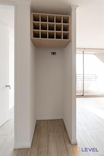 Depto San Ignacio 952, Piso 19, Vista Sur Oriente