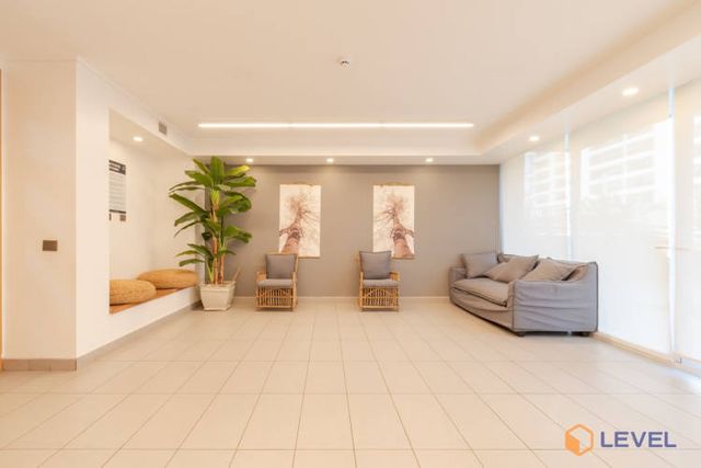 Las Acacias 7604 Departamento 1 Dorm con Terraza