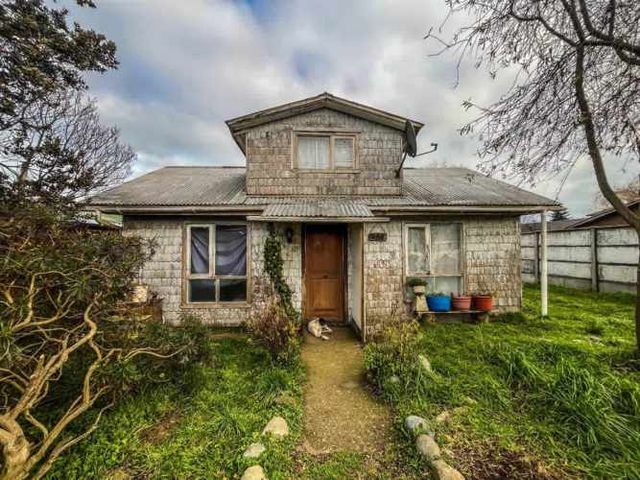 Venta Terreno con Casa 5d2b a Remodelar En Frutillar 900MT2